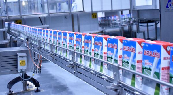 Perseverancia y calidad, pilares que consolidan a Lactolanda hace 40 años | Empresas | 5Días
