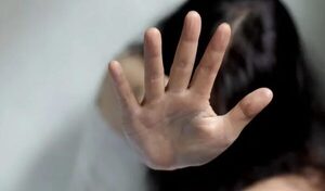 Mientras la mamá trabajaba, padre degenerado violaba a su hija: irá 11 años a prisión