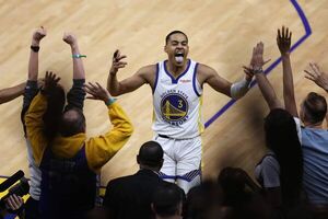 Los Warriors ganaron la quinta final y acarician el título de la NBA - Básquetbol - ABC Color