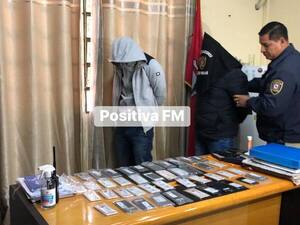 Diario HOY | CDE: recuperan celulares robados en asalto tipo comando y detienen a dos personas
