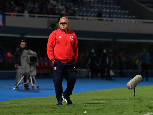 Los jugadores citados por Francisco Arce para el duelo ante Resi