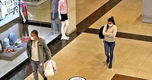 La Nación / Confianza del consumidor se mantuvo en zona de pesimismo, por tercer mes consecutivo