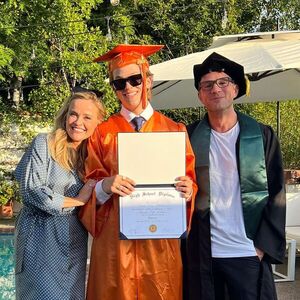 Reese Witherspoon y Ryan Phillippe, juntos en la graduación de su hijo Deacon - Gente - ABC Color