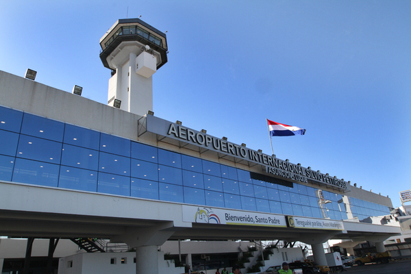 Dinac realiza cambios en el aeropuerto Guaraní en medio de polémica por avión venezolano