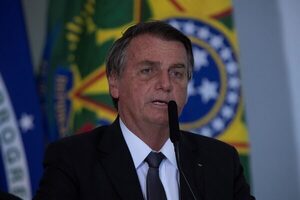 Bolsonaro celebra en la Bolsa de Sao Paulo la privatización de Eletrobras - MarketData