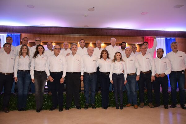 Noche de alegría y altas expectativas por el retorno de la Expo Mariano Roque Alonso 2022
