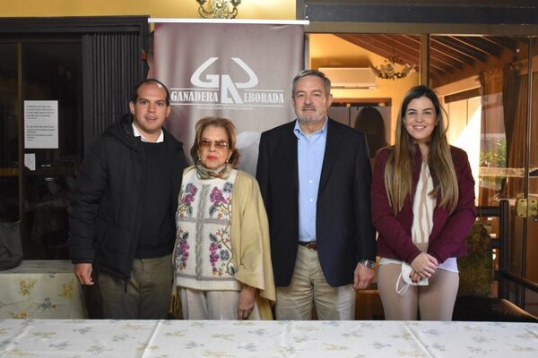 Ganadera Alborada ofrece más de 1.200 vaquillas preñadas y 40 toros, el domingo 26 de junio