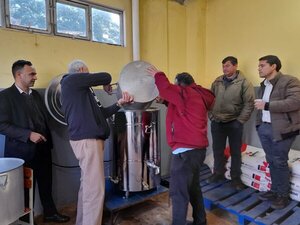 Instalan primera hervidora de leche de soja en asentamiento de Franco - La Clave