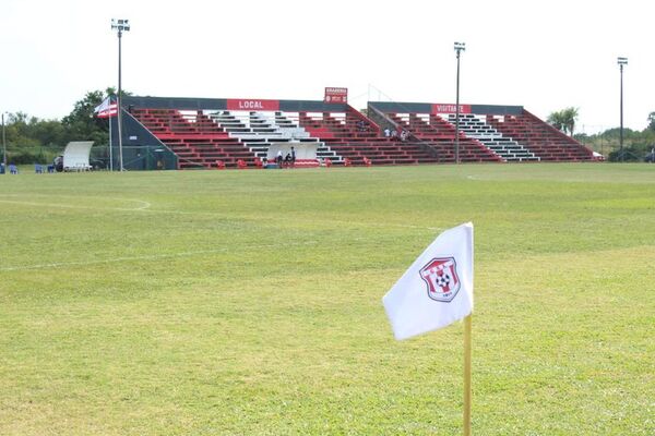 El torneo de la Primera B se blanquea  en Limpio - Fútbol - ABC Color