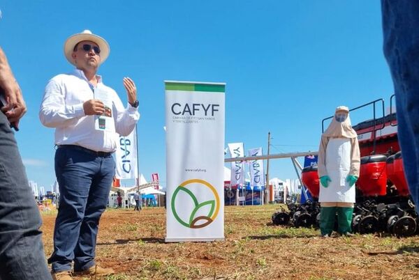 Cafyf y Parpov se unen a través de campaña - Economía - ABC Color