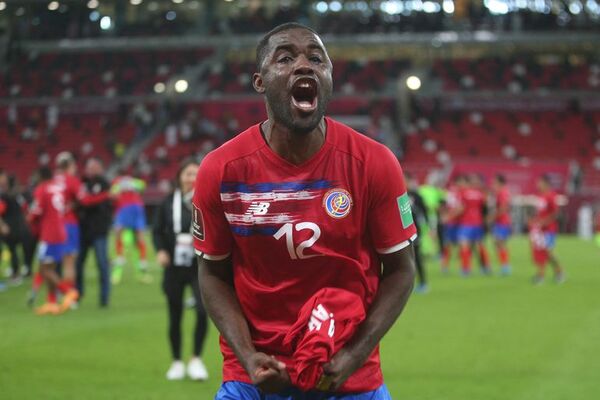 Costa Rica completa el cartel para Qatar 2022 - Fútbol - ABC Color