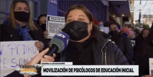 Diario HOY | Psicólogos se manifiestan contra 400 descontrataciones