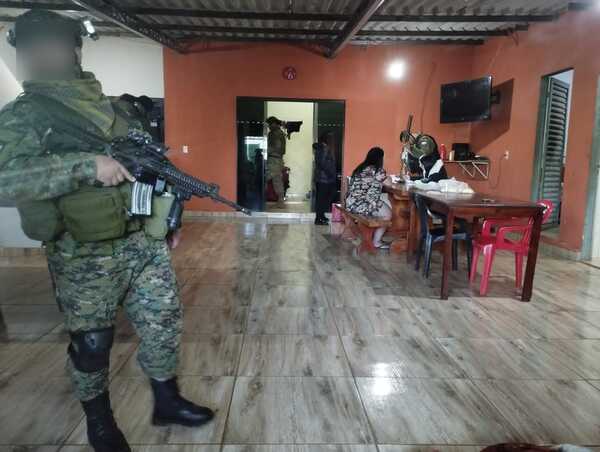 Operativo Persea del Norte: Demoran a esposa de líder de organización criminal en Amambay - Megacadena — Últimas Noticias de Paraguay