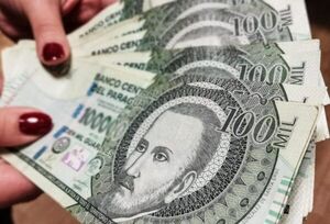 Suba del salario mínimo preocupa a empresas que piden retrasar ajuste - Radio Imperio