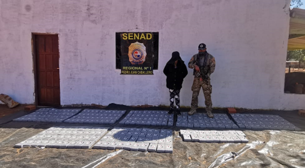 Senad incauta cerca de 1,5 toneladas de marihuana y 321 kilos de cocaína en Amambay - La Clave