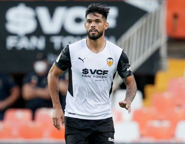 Omar Alderete se despidió del Valencia - Fútbol Internacional - ABC Color