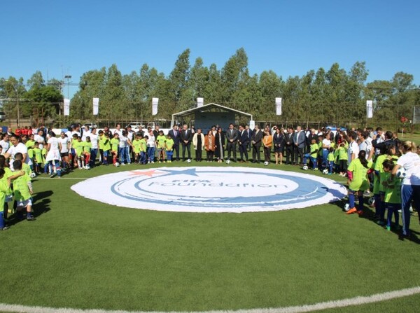 Lanzaron el programa “Fútbol en las Escuelas” - .::Agencia IP::.