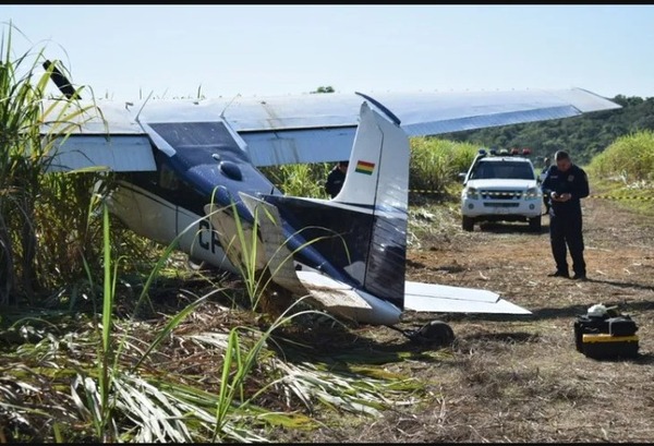 Guairá: Avioneta con matrícula boliviana cae en un cañaveral - ADN Digital