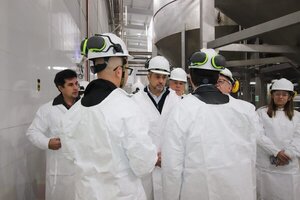 Mario Abdo Benítez: queremos mostrar al Paraguay que trabaja y apuesta a la inversión - .::Agencia IP::.