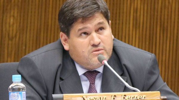 Néstor Ferrer califica de estafa puente "HepYvera" - El Independiente