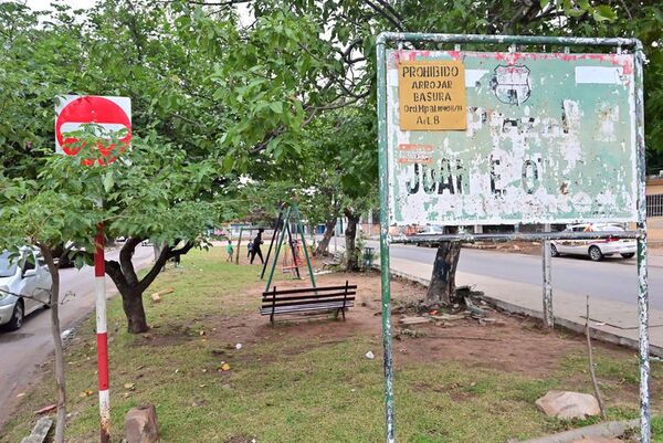 La plaza de Asunción que no sabe su nombre - Nacionales - ABC Color