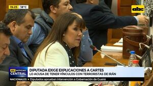 Celeste Amarilla exige explicaciones a Cartes: Lo acusa de tener vínculos con terroristas de irán  - ABC Noticias - ABC Color