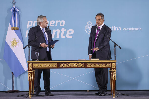 Scioli asume como nuevo ministro en Argentina tras el escándalo por un gasoducto - MarketData