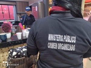 Detienen a esposa del presunto sicario de la hija de Ronald Acevedo - ADN Digital