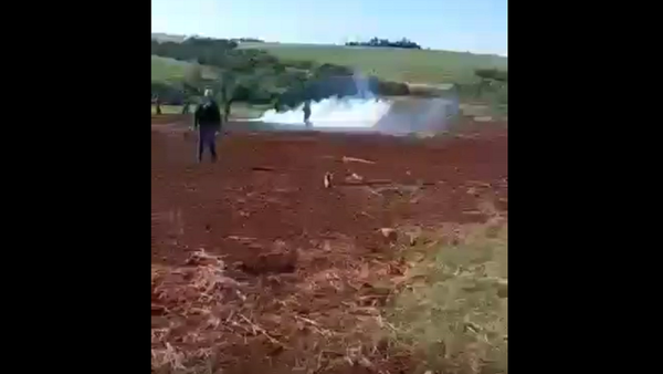 Video muestra terrible enfrentamiento entre policías y campesinos en Itapúa