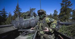 La Nación / EEUU enviará más armas y lanza advertencia a China
