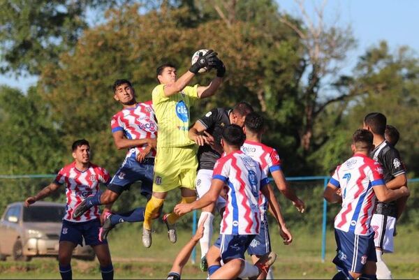 Primera B: sin gol el partido de regularización en Limpio - Fútbol - ABC Color