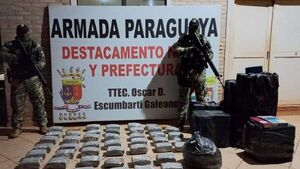 Armada incauta cocaína, marihuana y cajetillas de cigarrillos 