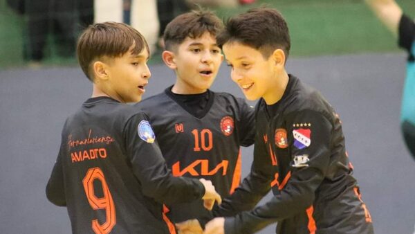 HERNANDARIAS SE ACERCA A LA CLASIFICACIÓN TRAS PASEARSE ANTE FRANCO