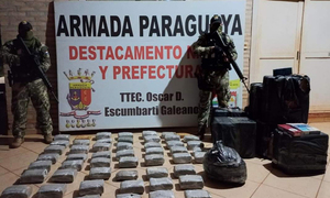 Alto Paraná: Armada decomisa cajetillas de cigarrillos, cocaína y marihuana - OviedoPress