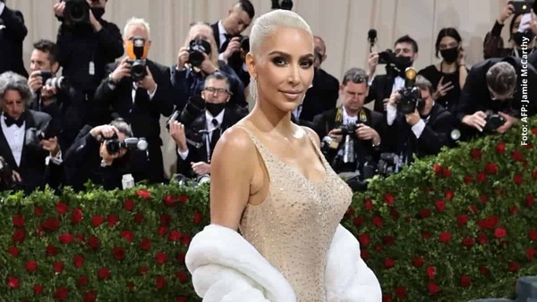 Diario HOY | Kim Kardashian acusada de dañar el vestido de Marilyn Monroe en la Met Gala