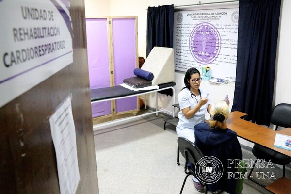 Diario HOY | Clínicas brinda rehabilitación cardiorrespiratoria a pacientes