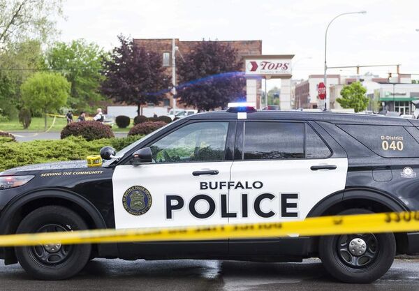 El asesino de Buffalo perpetró la matanza “por el futuro de la raza blanca” - Mundo - ABC Color