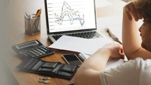 Paraguay emite cuarto bono en moneda local para apoyar a pymes | Análisis Macro | 5Días
