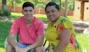 Crónica / [VIDEO] La "Joya" y el tremendo pedido al aire que les hizo a sus padres