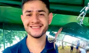 Joven encontró y devolvió billetera repleta de dólares y euros - Noticiero Paraguay