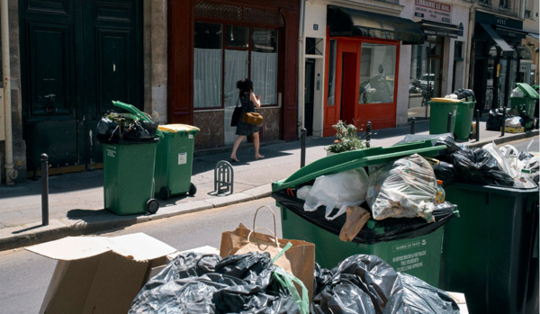 En París: Recolectores de basura van a huelga indefinida en plena ola de calor - Megacadena — Últimas Noticias de Paraguay