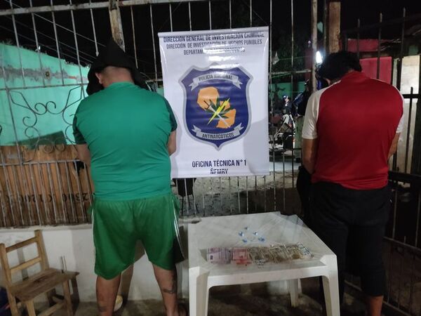 Detienen a miembro del clan Rotela y demás personas tras procedimiento policial - Nacionales - ABC Color
