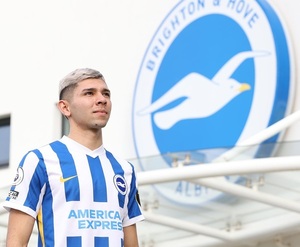 Diario HOY | El Brighton oficializa la contratación de Julio Enciso