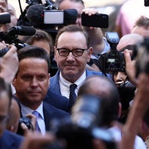 Kevin Spacey quedó en libertad bajo fianza tras ser acusado de agresiones sexuales