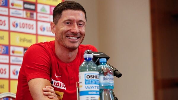 Lewandowski reitera su deseo de marcharse - El Independiente