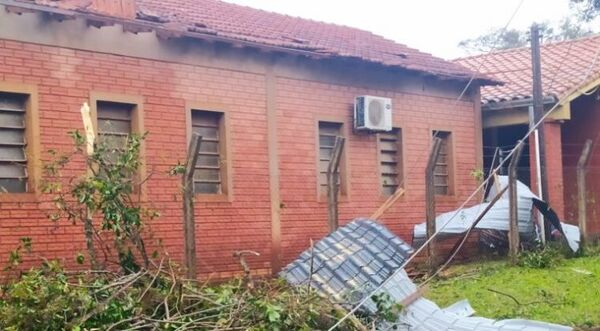 Temporal destechó unas 40 viviendas en Itapúa