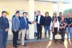 Gobernador Acevedo inauguró obras viales y de infraestructura en el hospital distrital de Bella Vista