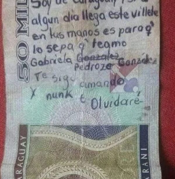 Le llegó mensaje en un billete de 50 mil de su ex y ahora lo busca