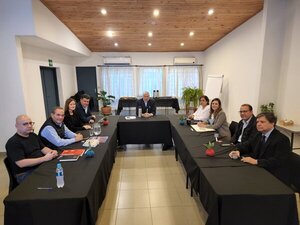 Se produjo la primera reunión de precandidatos, convocados por el exmandatario - Megacadena — Últimas Noticias de Paraguay