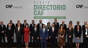 S&P mejora la calificación de CAF a AA-